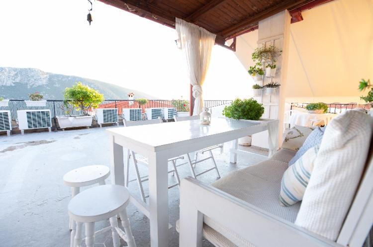 Apartment Kouros Δελφοί Εξωτερικό φωτογραφία